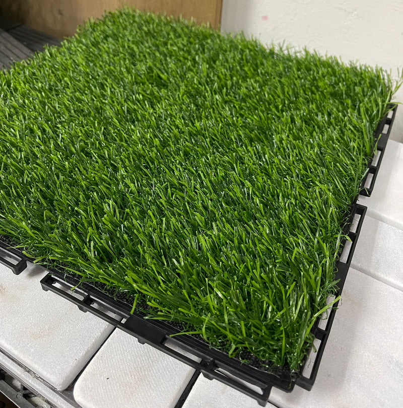 Artificial Grass - Interlocking tiles - 30 x 30 x 3cm (Indoor / outdoor)